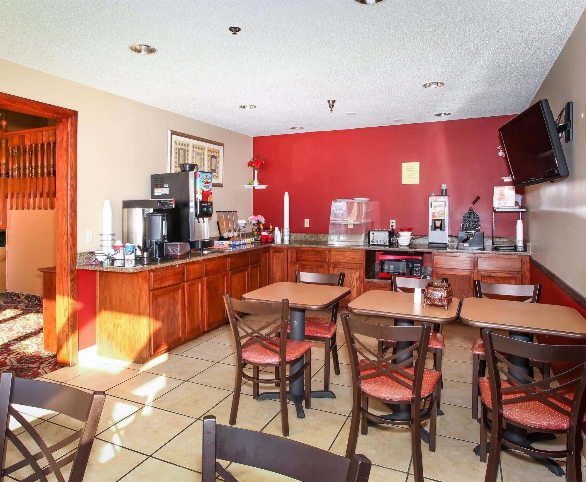 Econo & Fairview Heights