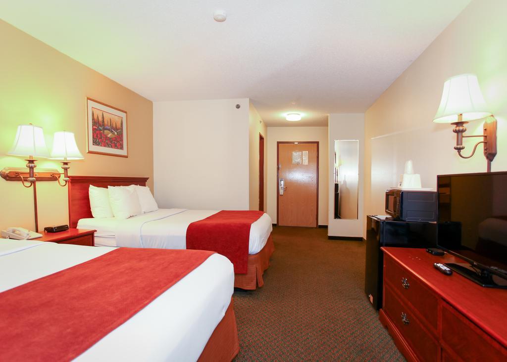 Hotel Econo & St Louis 2*
